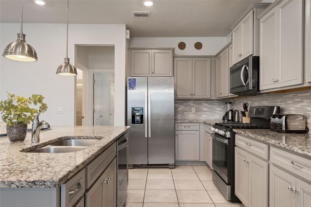 7364 OAKMOSS LOOP, Davenport, FL 33837