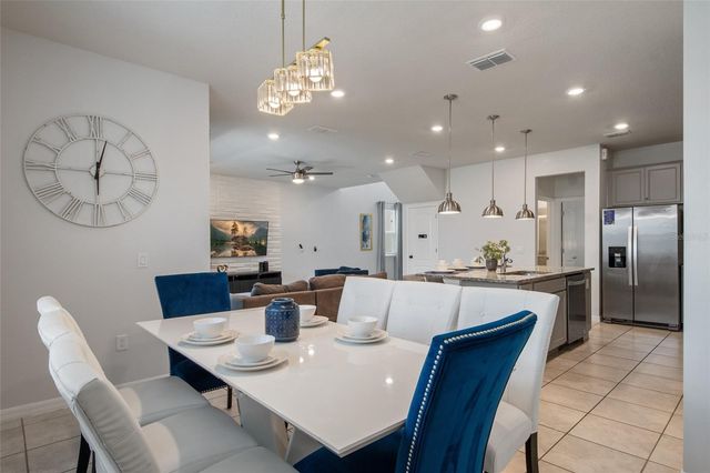 7364 OAKMOSS LOOP, Davenport, FL 33837