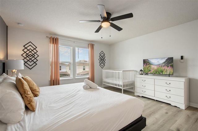 7364 OAKMOSS LOOP, Davenport, FL 33837