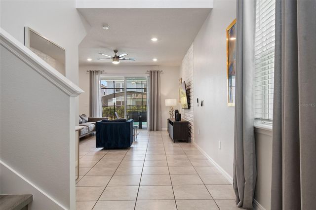 7364 OAKMOSS LOOP, Davenport, FL 33837