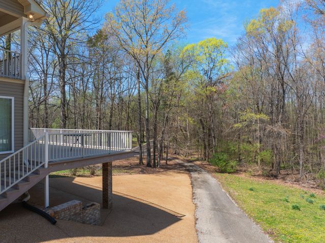 48 Old Pump Station Rd, Linden, TN 37096