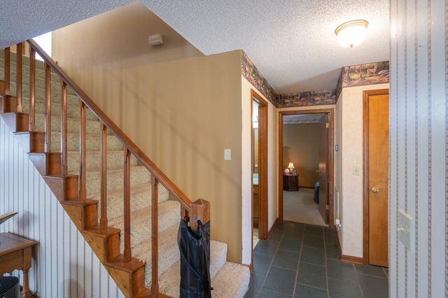 48 Old Pump Station Rd, Linden, TN 37096