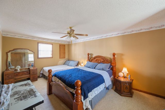 48 Old Pump Station Rd, Linden, TN 37096