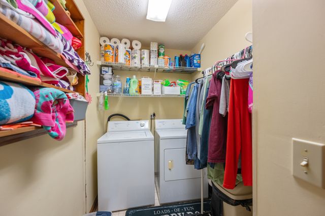 48 Old Pump Station Rd, Linden, TN 37096