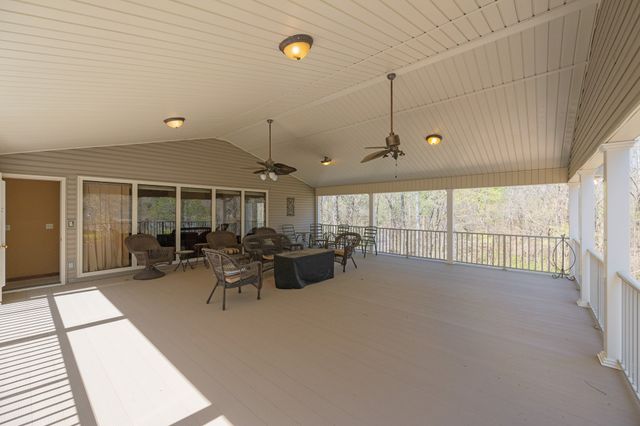 48 Old Pump Station Rd, Linden, TN 37096