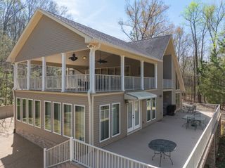 48 Old Pump Station Rd, Linden, TN 37096