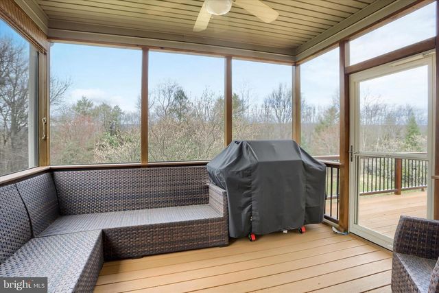 1720 SAWYER LN, Mechanicsburg, PA 17050