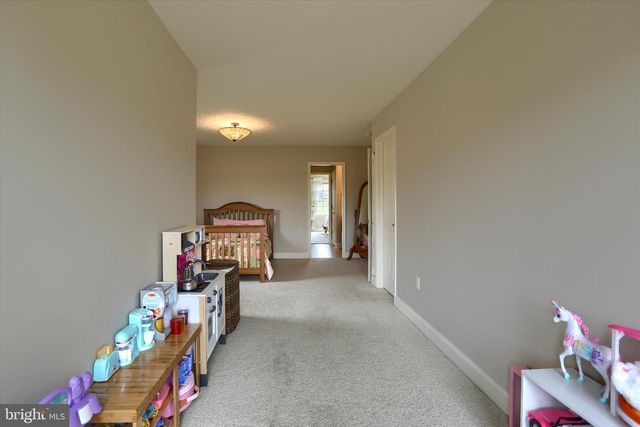 1720 SAWYER LN, Mechanicsburg, PA 17050