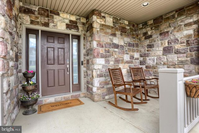 1720 SAWYER LN, Mechanicsburg, PA 17050