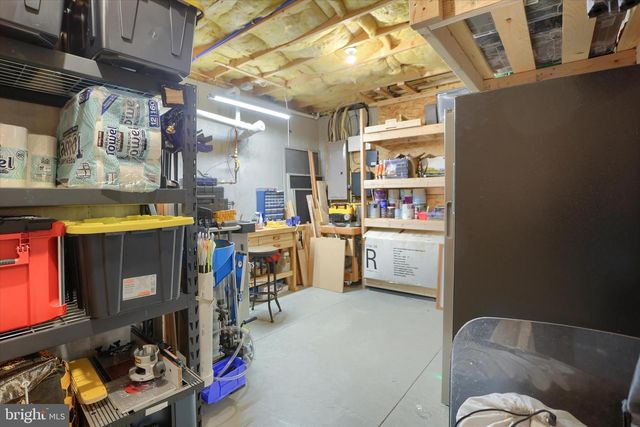 1720 SAWYER LN, Mechanicsburg, PA 17050