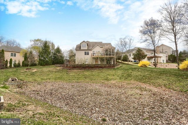 1720 SAWYER LN, Mechanicsburg, PA 17050