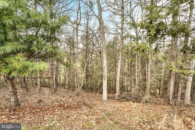 1720 SAWYER LN, Mechanicsburg, PA 17050
