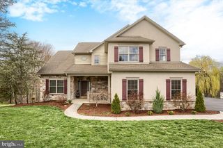 1720 SAWYER LN, Mechanicsburg, PA 17050