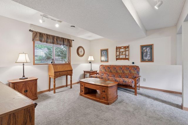 514 Miller Lane, Northfield, MN 55019