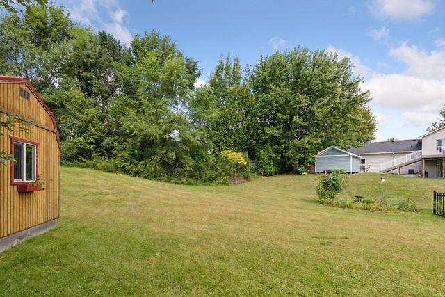 514 Miller Lane, Northfield, MN 55019