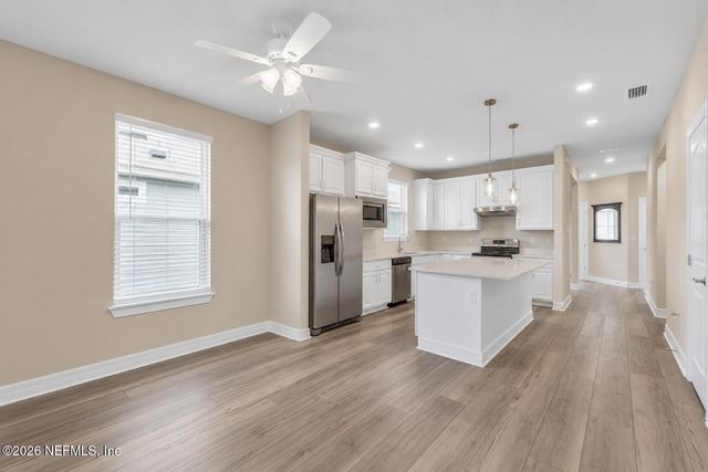 11140 CITY FRONT Drive, Jacksonville, FL 32256
