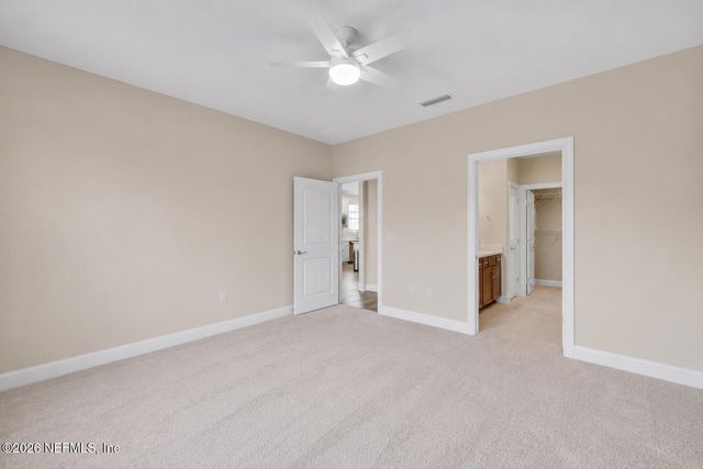 11140 CITY FRONT Drive, Jacksonville, FL 32256