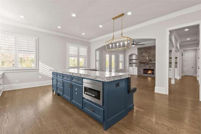 925 Sunny Meadows Lane, Marietta, GA 30062