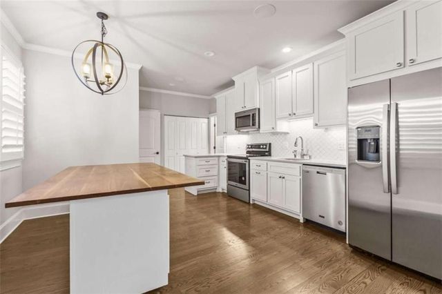 925 Sunny Meadows Lane, Marietta, GA 30062