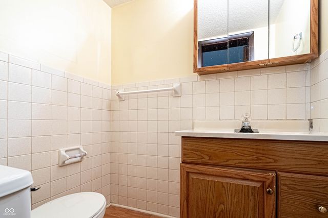 8342 Paso Del Norte Court, Indianapolis, IN 46227