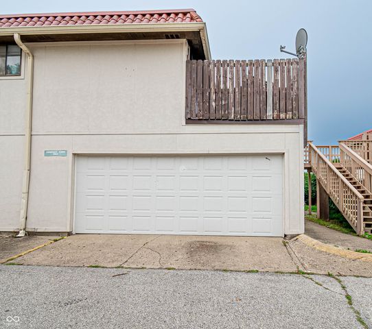 8342 Paso Del Norte Court, Indianapolis, IN 46227