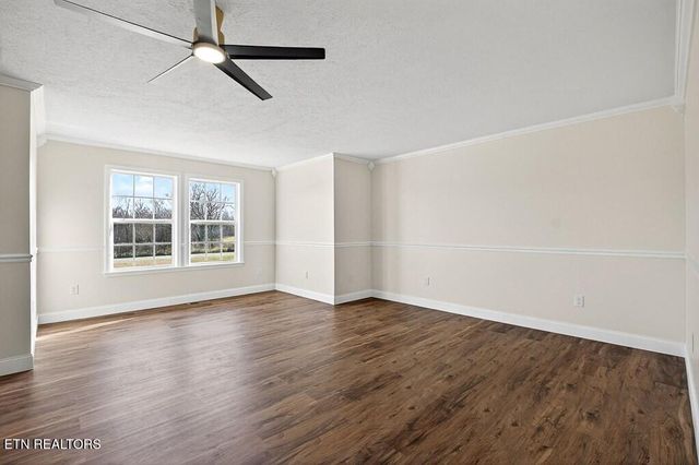 498 LOW GAP ROAD Rd, Sparta, TN 38583