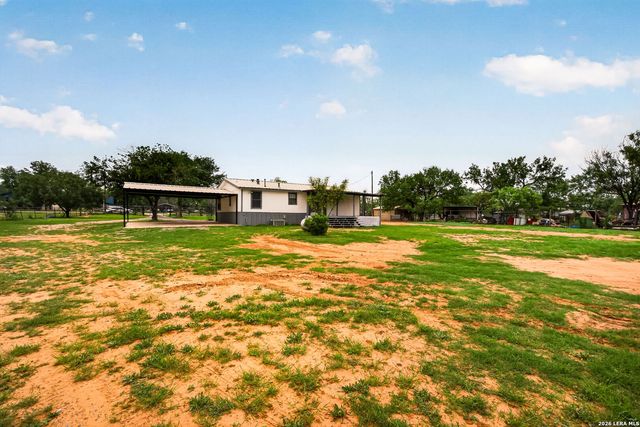 147 County Road 6841, Lytle, TX 78052