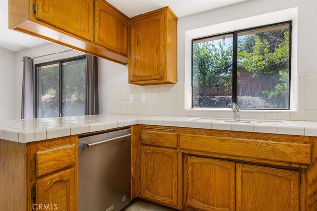 29101 Vacation, Canyon Lake, CA 92587