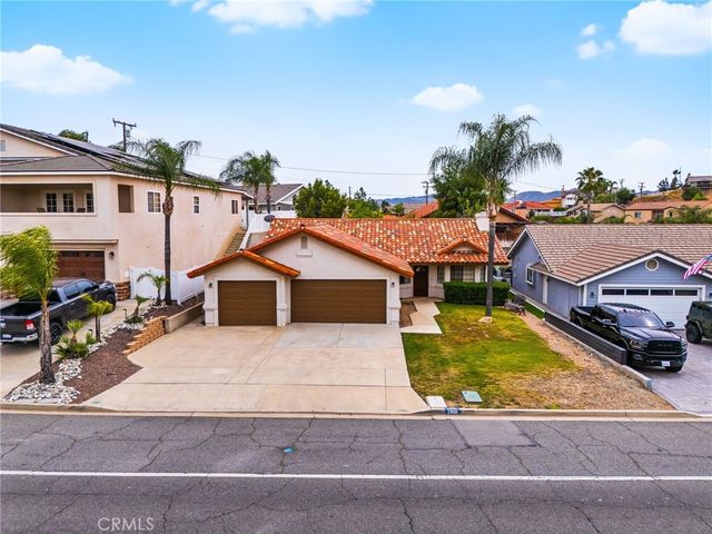 29101 Vacation, Canyon Lake, CA 92587