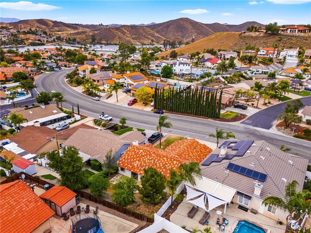 29101 Vacation, Canyon Lake, CA 92587