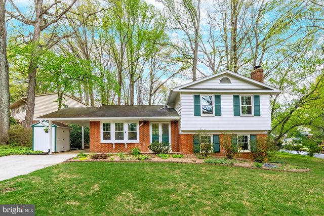 8717 HIGDON DR, Vienna, VA 22182