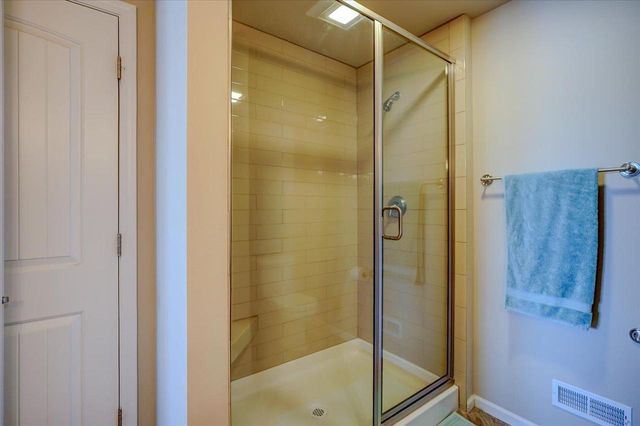 490 Wynnwood Drive, Verona, WI 53593