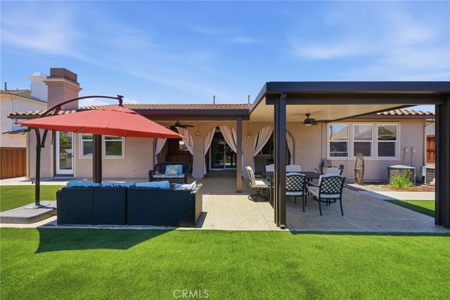 28382 Beacon Bay Circle, Menifee, CA 92585