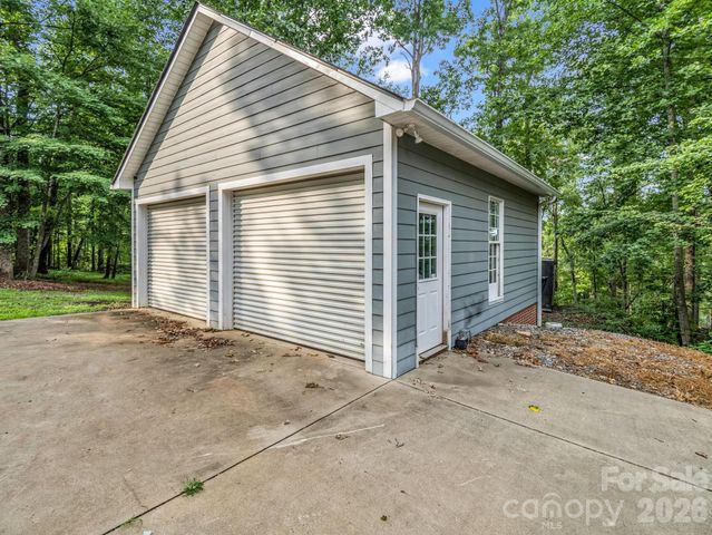 146 Major Fergusons Hill, Rutherfordton, NC 28139