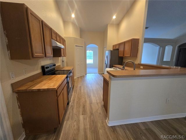 43 Matricaria Court, Homosassa, FL 34446