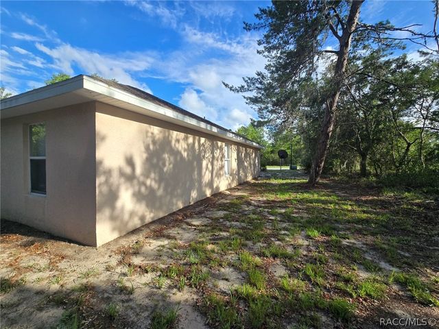 43 Matricaria Court, Homosassa, FL 34446