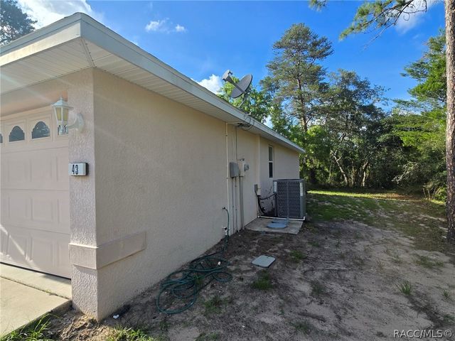 43 Matricaria Court, Homosassa, FL 34446