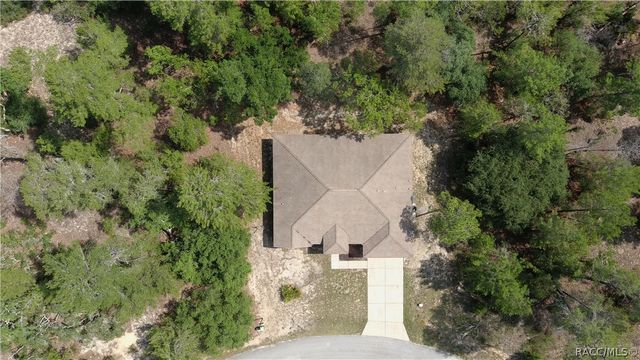 43 Matricaria Court, Homosassa, FL 34446