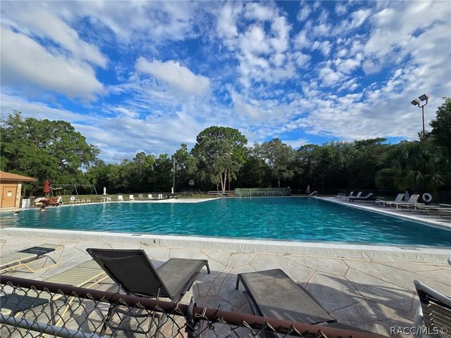 43 Matricaria Court, Homosassa, FL 34446