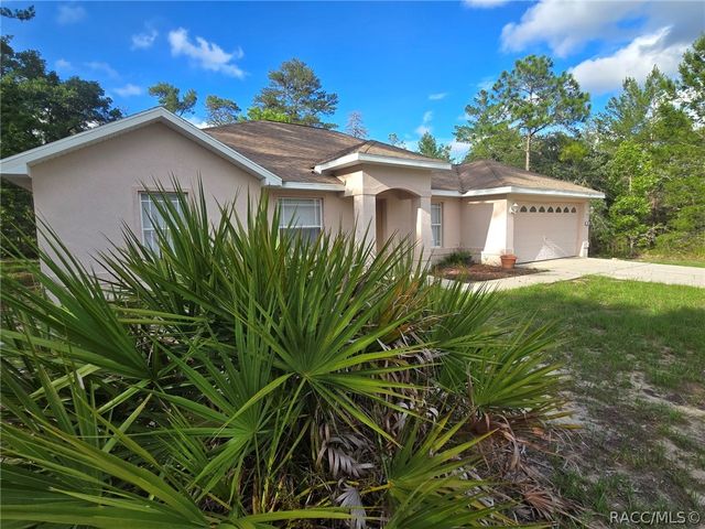 43 Matricaria Court, Homosassa, FL 34446