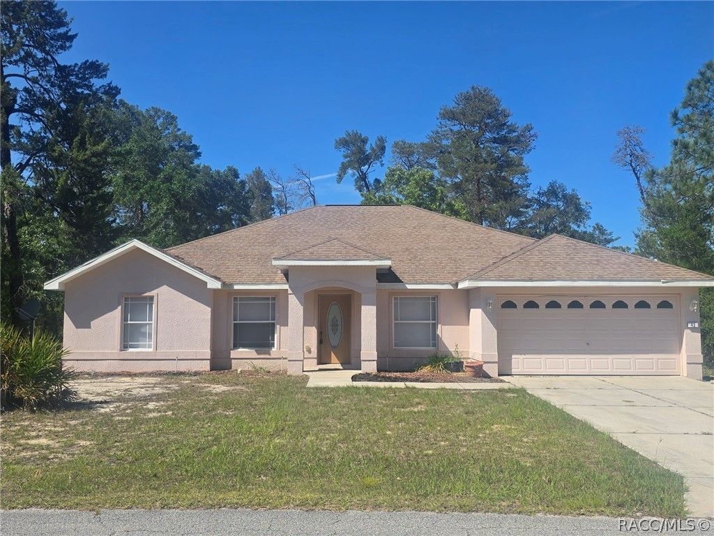 43 Matricaria Court, Homosassa, FL 34446