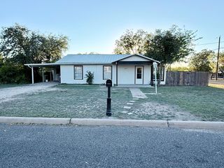 811 Akin St, San Angelo, TX 76903