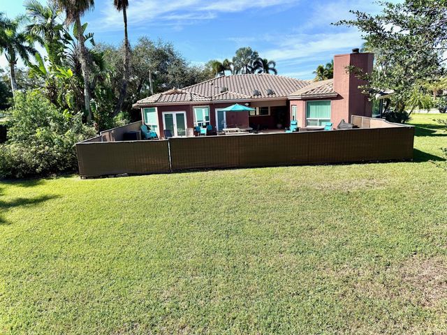 3290 SW 131st Terrace, Davie, FL 33330