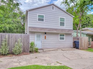 1129 N Douglas Avenue, Oklahoma City, OK 73106