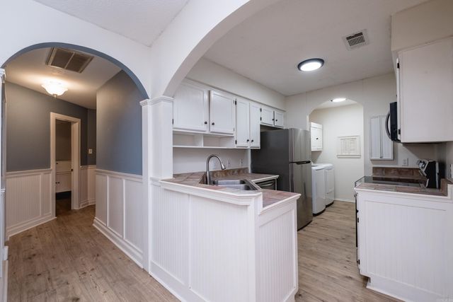 1814 Calgary Trail, Little Rock, AR 72211