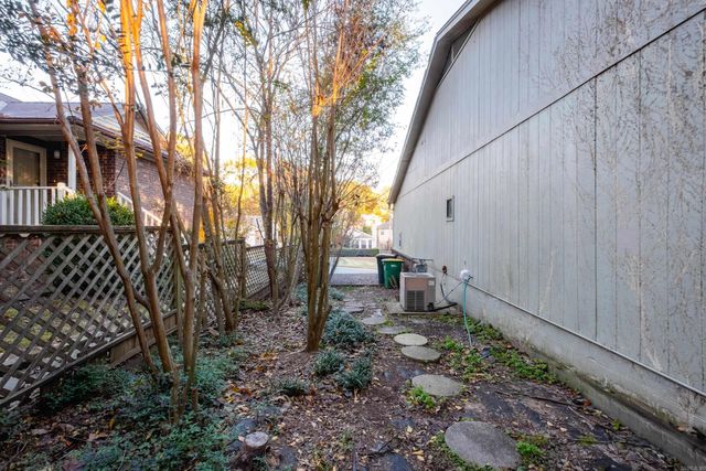 1814 Calgary Trail, Little Rock, AR 72211