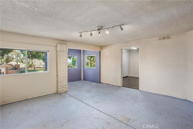 6966 Ranch View Road, Riverside, CA 92506