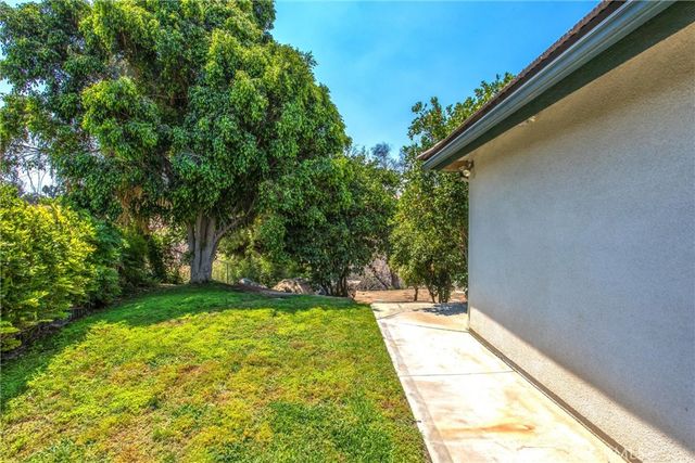 6966 Ranch View Road, Riverside, CA 92506