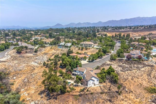 6966 Ranch View Road, Riverside, CA 92506