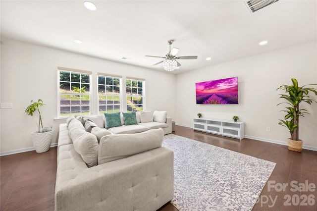 923 Wood Apple Lane, Fort Mill, SC 29708